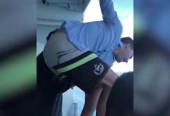 27enne si tuffa dall'ultimo piano della nave, cacciato dalla crociera