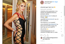 La Ferragni senza mutande, il web insorge: “Sembri una salsiccia”
