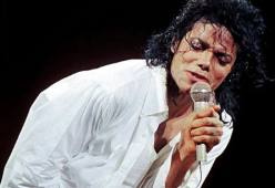 Michael Jackson sarebbe vivo e starebbe preparando anche un tour