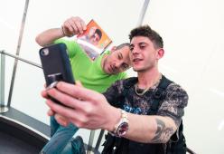 Rkomi a 105 Mi Casa: guarda le foto più belle