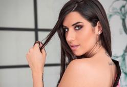 Valentina Vignali choc: “Sopporterei 10 tumori, ma non un altro tradimento”