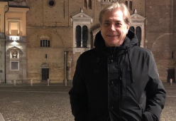 Nino D'Angelo in lutto: è morto il suo amico più grande