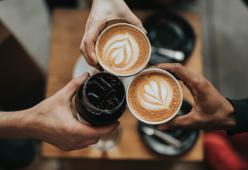 La "fika" aiuta a lavorare meglio (ma non è quello che pensi)
