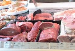 Parigi, macellaio aggredito da un gruppo di nazi-vegani