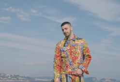Guarda il video di "Calipso" con Sfera Ebbasta, Mahmood e Fabri Fibra