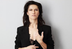 Elisa, doppio disco di platino per “Se piovesse il tuo nome”