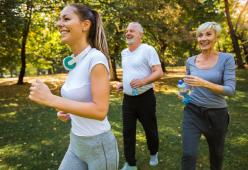 L'"odore di vecchio" arriva a 30 anni: la ricerca che lo conferma