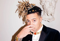 Ghali gira il video di Good Times con i fan in diretta Instagram
