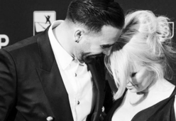 Pamela Anderson ha chiuso con Adil Rami: “Ha mentito a tutti, è un mostro”