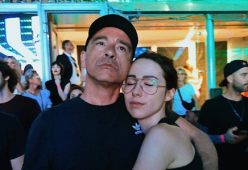 Eros Ramazzotti difende la figlia Aurora: "Non è raccomandata"