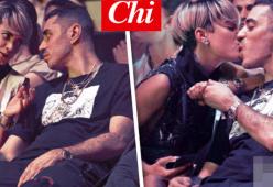Elodie e Marracash escono allo scoperto e si baciano in pubblico