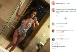Alessia Macari pubblica un selfie bollente su instagram e scatena i fan