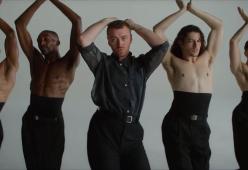 Sam Smith  lancia il video del nuovo singolo "How do you sleep?"