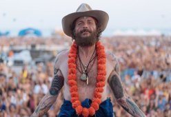 Jova Beach Party, anche a Linate è previsto un “matrimonio”: il video dell’invito 