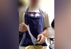 Urine e sperma sulle crepes dei Prof: a processo sette 14enni