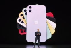 Selfie di gruppo con distanziamento sociale: la trovata di Apple