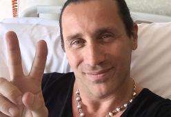 Povia: "Sono in ospedale per essere operato. Ho paura, ma sono in buone mani"