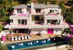 La casa di Barbie a Malibù apre le porte per un soggiorno da sogno