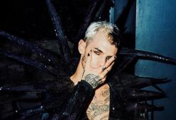 Achille Lauro: "1990? Un mix fra Britney Spears e Marilyn Manson"