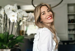 Elena Santarelli: "Potevo starmene a casa e tacere, ma ho scelto di esserci"