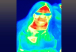 Scopre il tumore al seno grazie alla fotocamera termica del museo