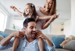 Bonus di 400 euro per le famiglie: come funziona la Carta Bimbi