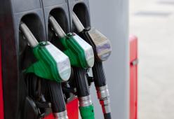 Benzinai in sciopero il 6 e il 7 novembre: impianti chiusi per 48 ore