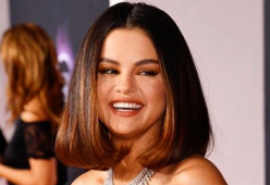 Selena Gomez ha un attacco di panico poco prima di salire sul palco degli AMAs 2019