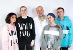 Milano: alla Rinascente arrivano le felpe per la ricerca contro il cancro