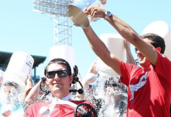 È morto Pete Frates, l’inventore dell’Ice Bucket Challenge
