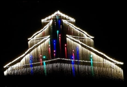 L'albero di Natale più grande al mondo si trova sulle acque del Trasimeno