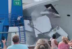 Yacht extralusso va a sbattere contro la cabina di controllo. Il video 
