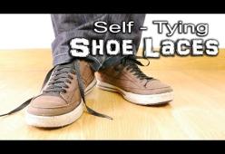 Allacciarsi le scarpe senza usare le mani? Si può...