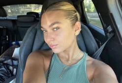Chanel Totti, shopping di Natale con un outfit da fare invidia