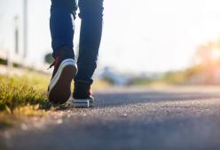 Cosa rivela la velocità di camminata sul vostro QI: lo studio 
