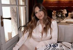 Beatrice Valli risponde a chi critica il suo fisico post parto