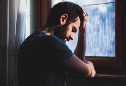 Cattivo umore? Il trucco degli psicologi per ritrovare il sorriso