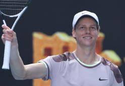 Mostruoso Sinner: batte Djokovic ed è in finale agli Australian Open