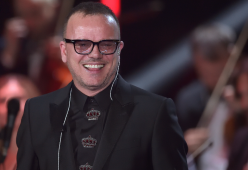 Sanremo 2025: spunta il nome di Gigi D'Alessio per la conduzione