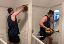 Si chiude in camera con il fidanzato, lo zio sfonda la porta: video