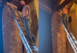 David Beckham elettricista a torso nudo: Victoria riprende tutto