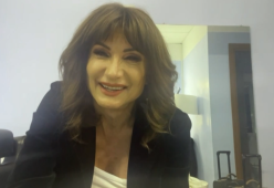 Vladimir Luxuria è la nuova conduttrice dell'Isola dei Famosi