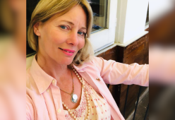 Flavia Vento confessa: "Quella notte io e Totti ci siamo amati"