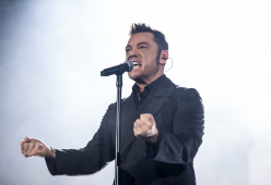 "Tiziano Ferro è pronto a tornare con nuova musica": cosa sappiamo