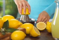 Il limone? Un vero “super-frutto”: i benefici per il nostro corpo