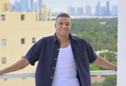 Real Madrid: è ufficiale, ingaggiato Kylian Mbappé fino al 2029