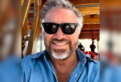 Christian De Sica svela: "Natale sul Nilo ha comprato il Napoli"