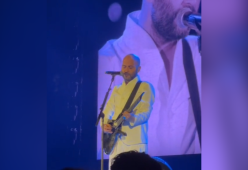 I Negramaro cantano Pino Daniele “Napul è” con la sua chitarra