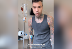 Fedez rassicura i fan: "Piccolo chiarimento sulla mia salute"