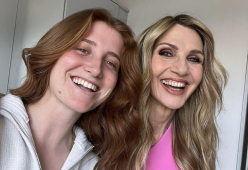 Lorella Cuccarini, la figlia presenta la nuova fidanzata sui social?
